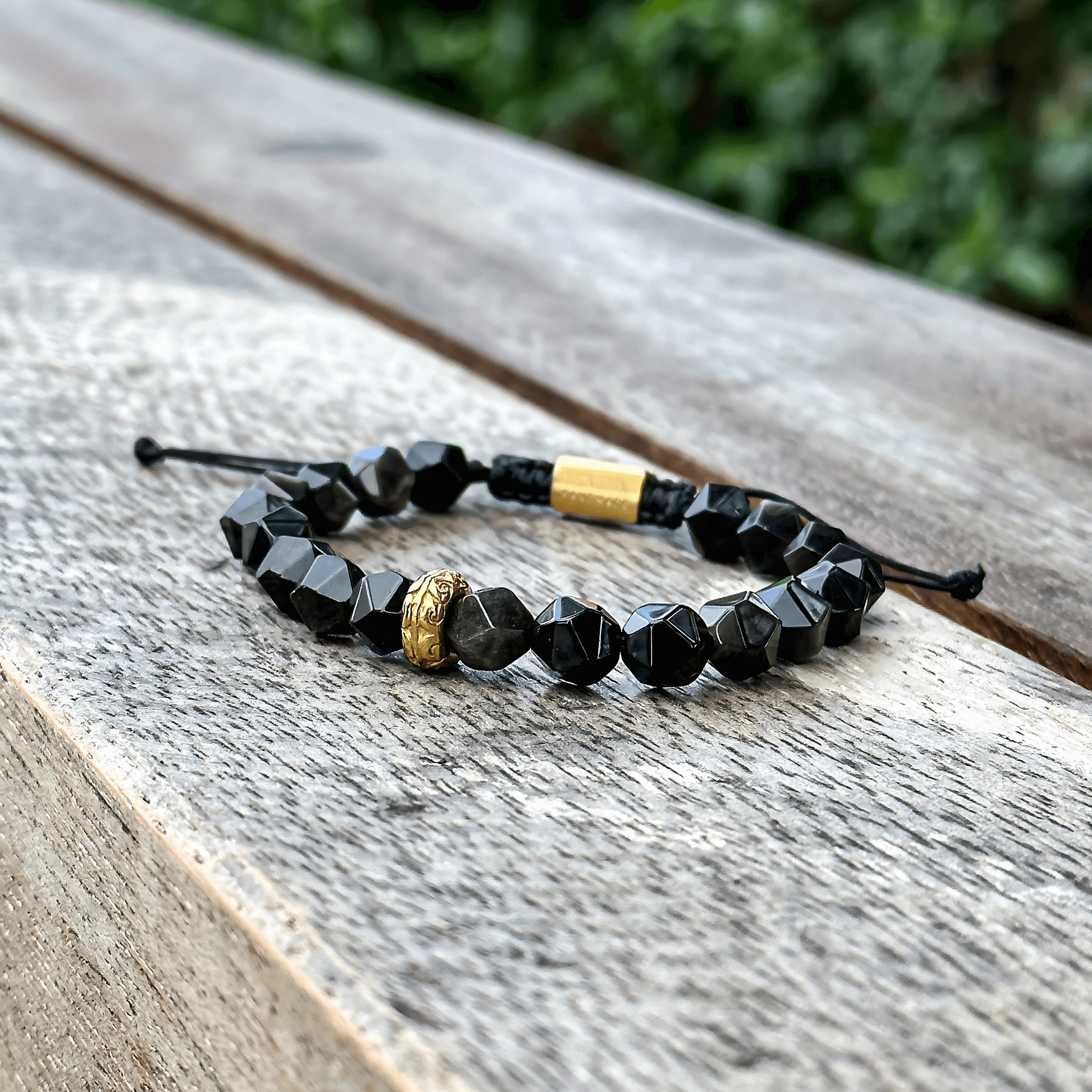 سوار العقيق الأسود و حجر السج الفضي 