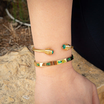 The Green Twisted bangle