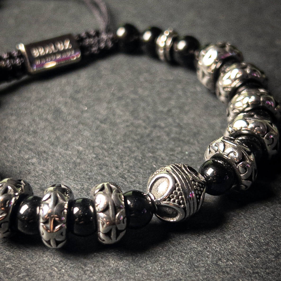 Cylinder Thread Bracelet – Silver