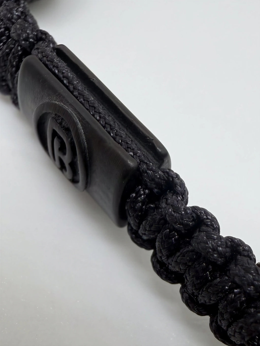 Cylinder Thread Bracelet