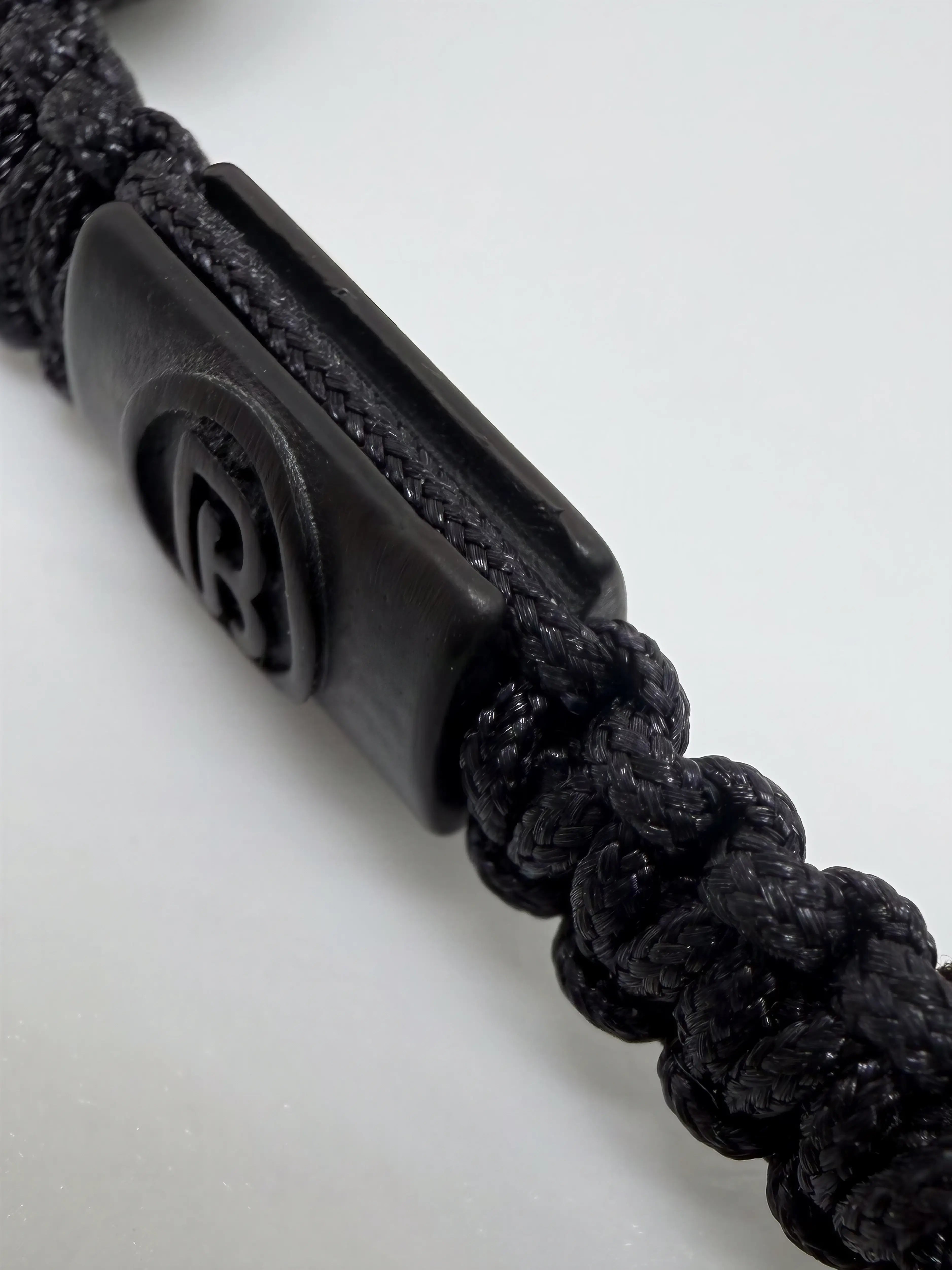 Cylinder Thread Bracelet