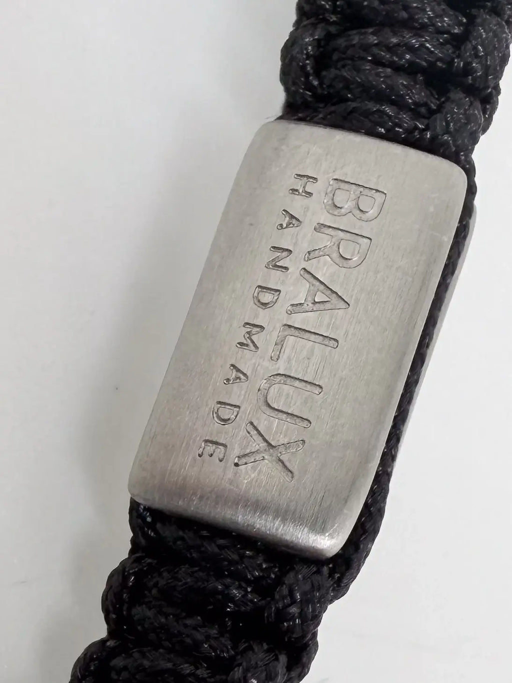 Cylinder Thread Bracelet