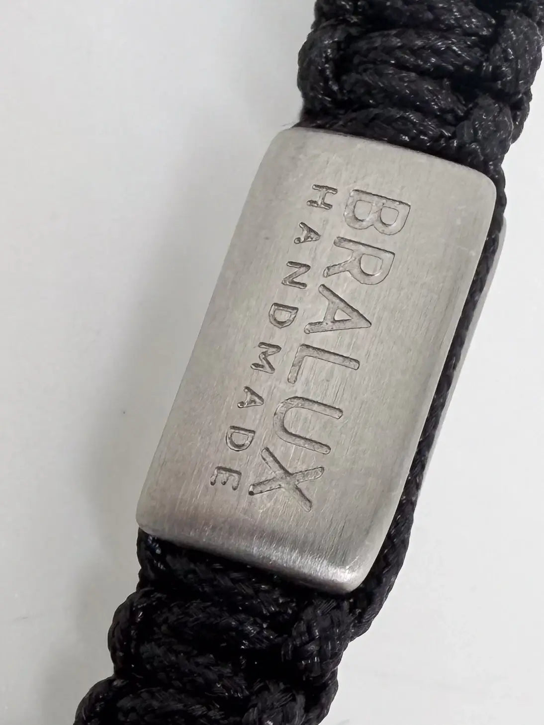 Cylinder Thread Bracelet