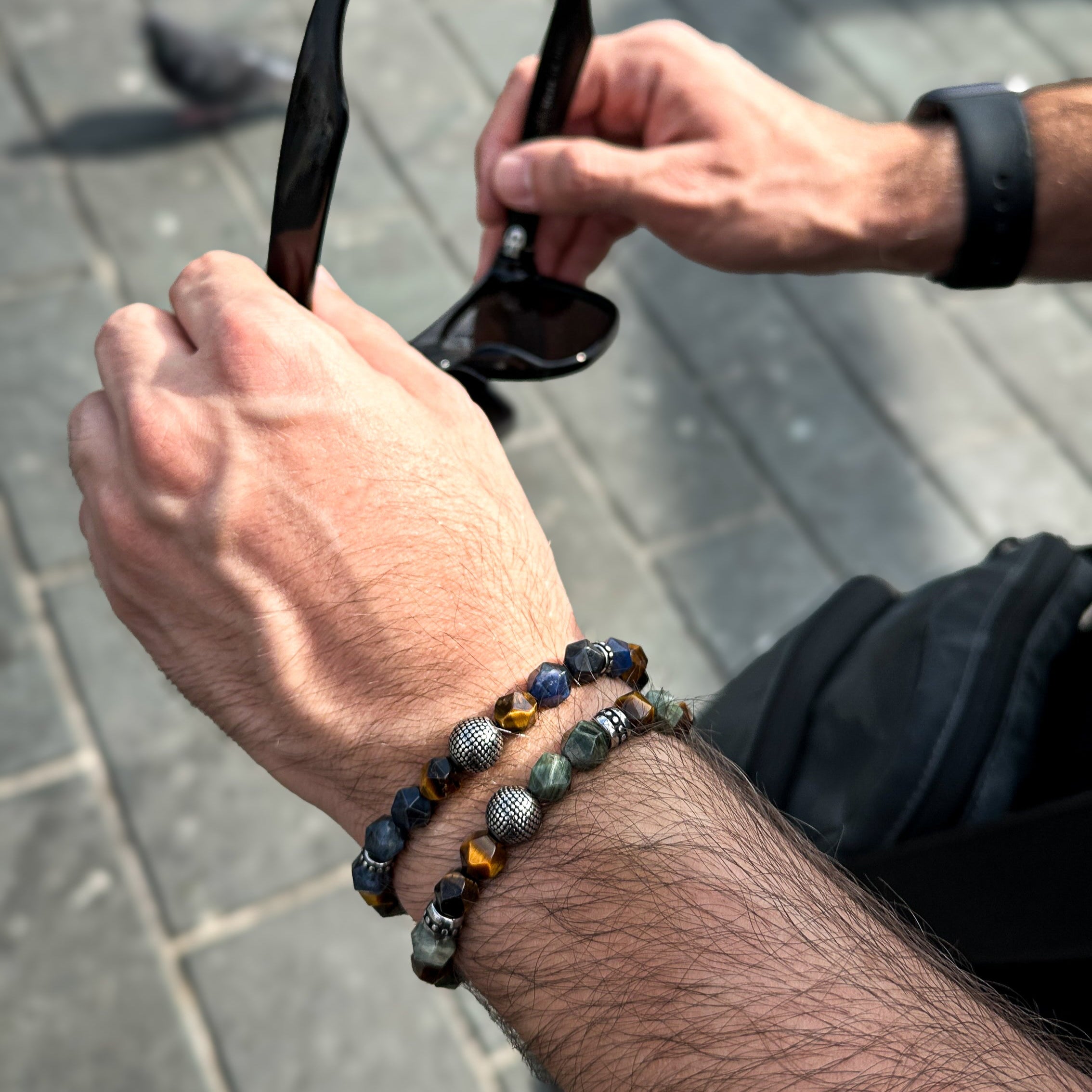 Tiger Eye Jasper Bracelet – Gold
