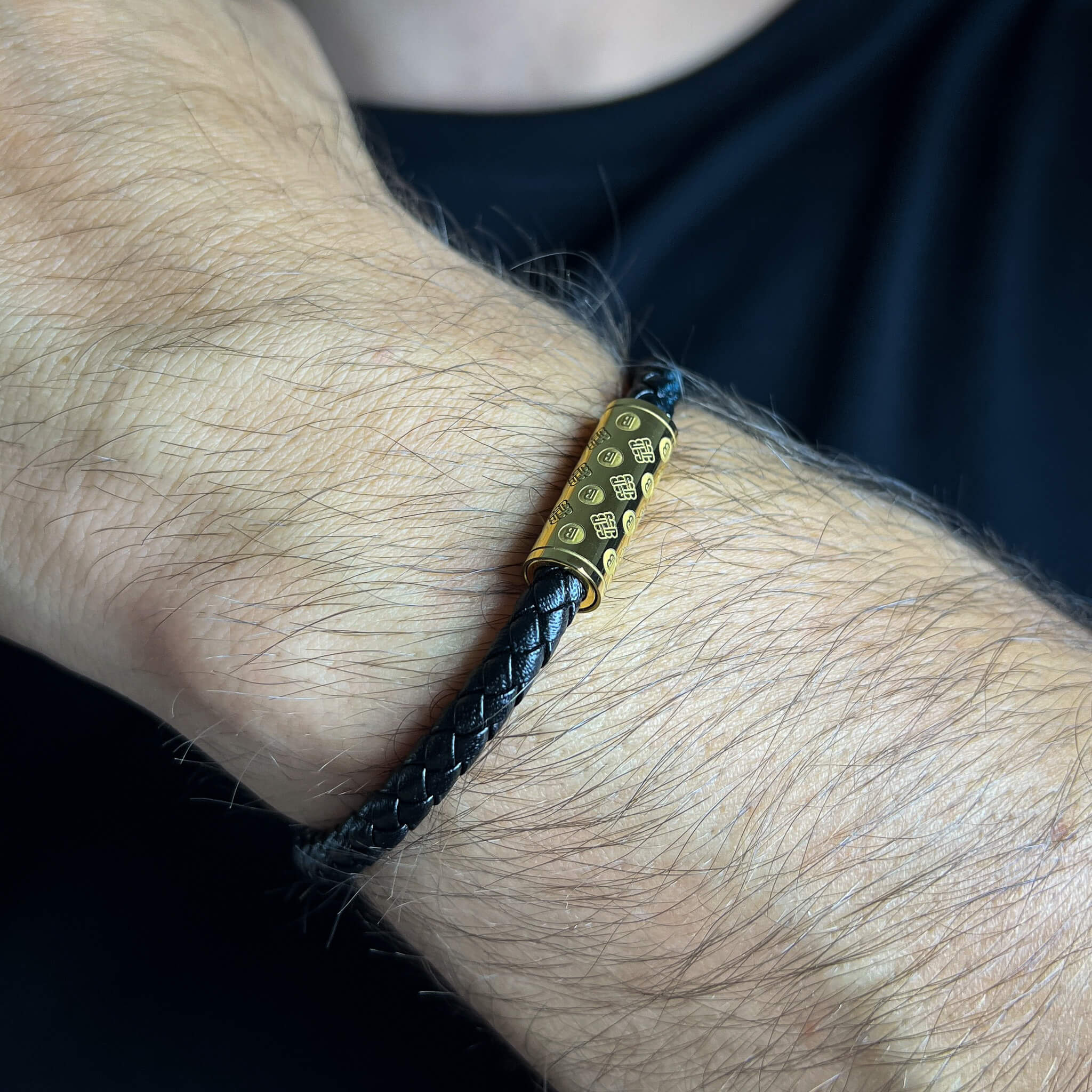 Black Single Monogram – Gold