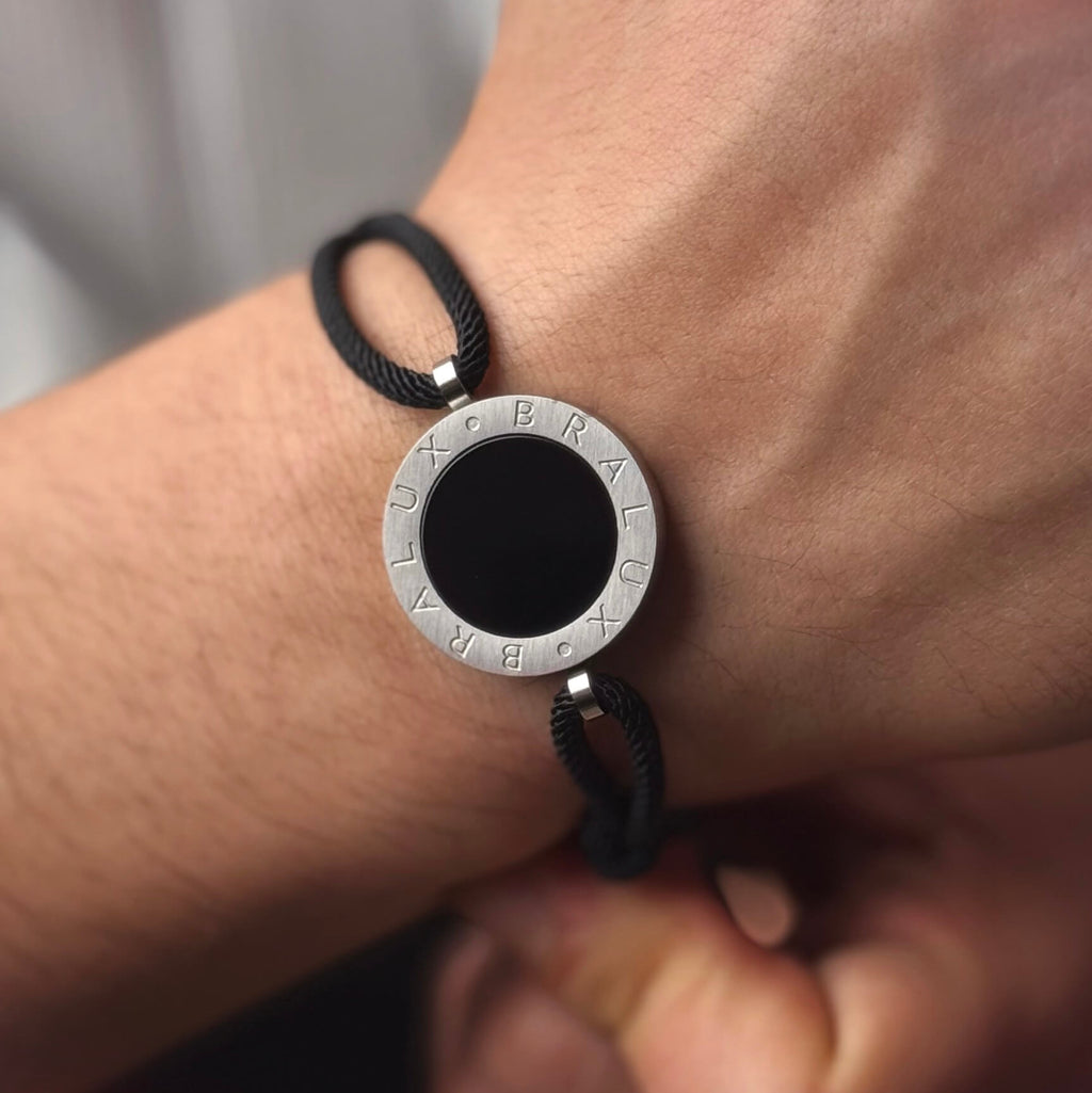 Circle Onyx Bracelet – Silver
