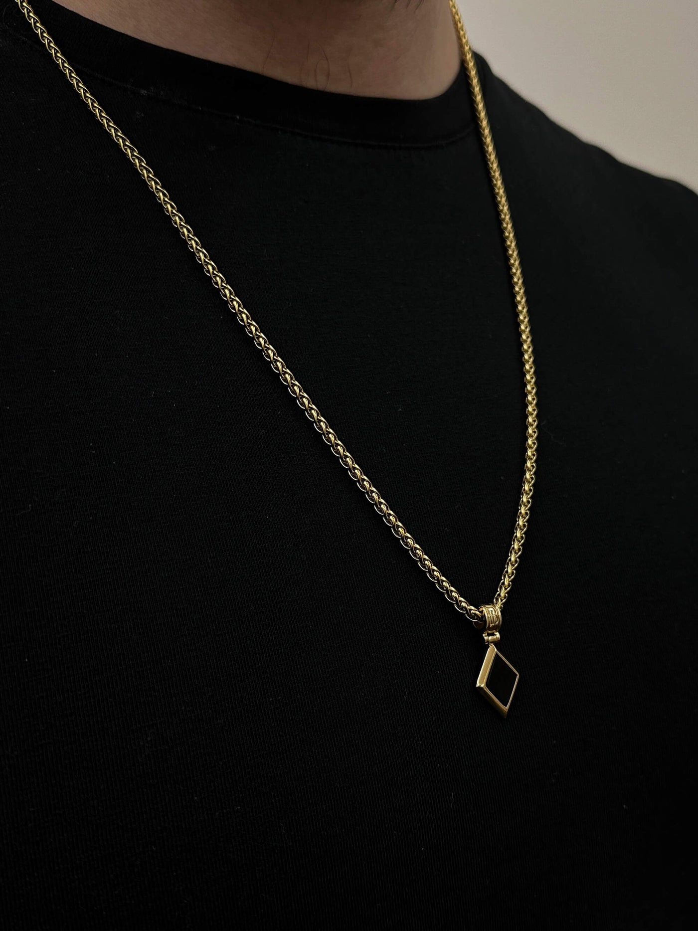 The Gold Plated Onyx Necklace I