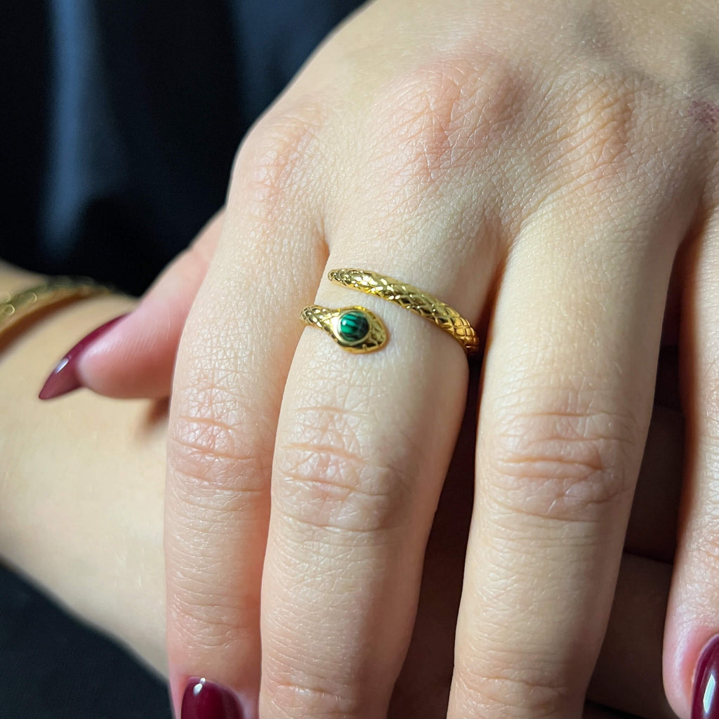 Malachite Serp Ring – Gold