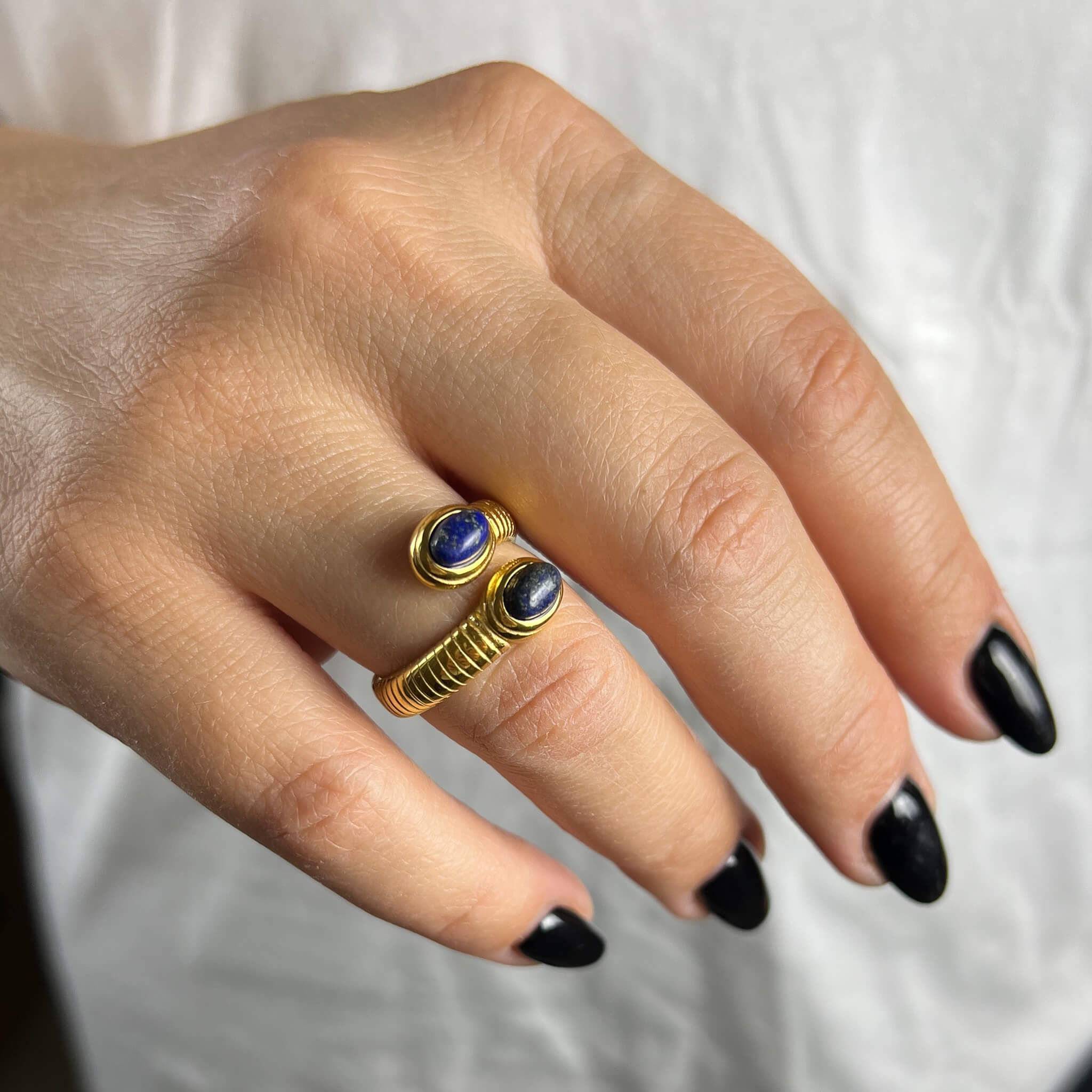Lapis Lazuli Ring – Gold Secondary image