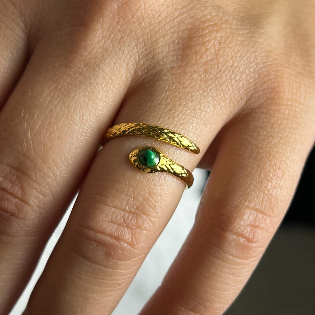 Malachite Serp Ring – Gold