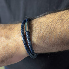 The Navy duo leather bracelet