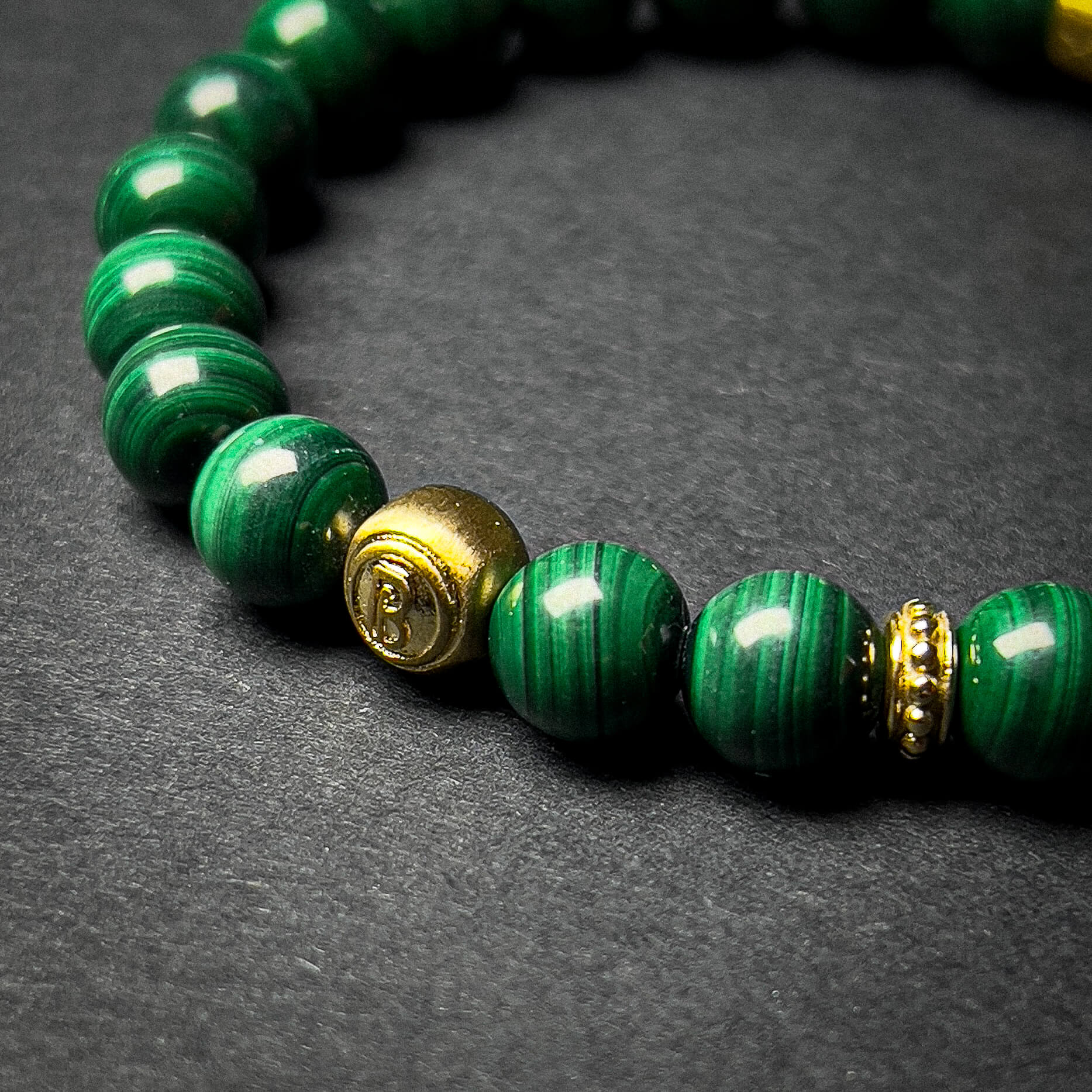 Malachite Signature – Gold