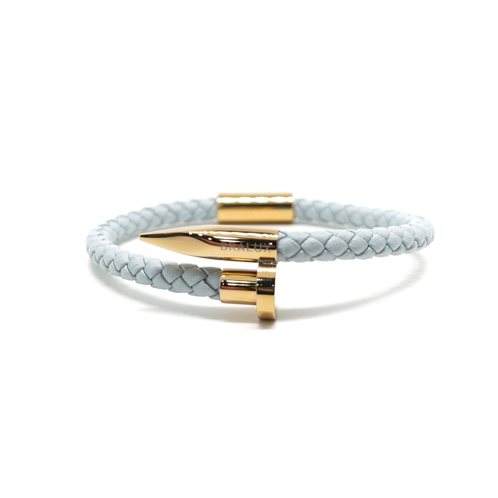 Baby Blue Nail – Gold