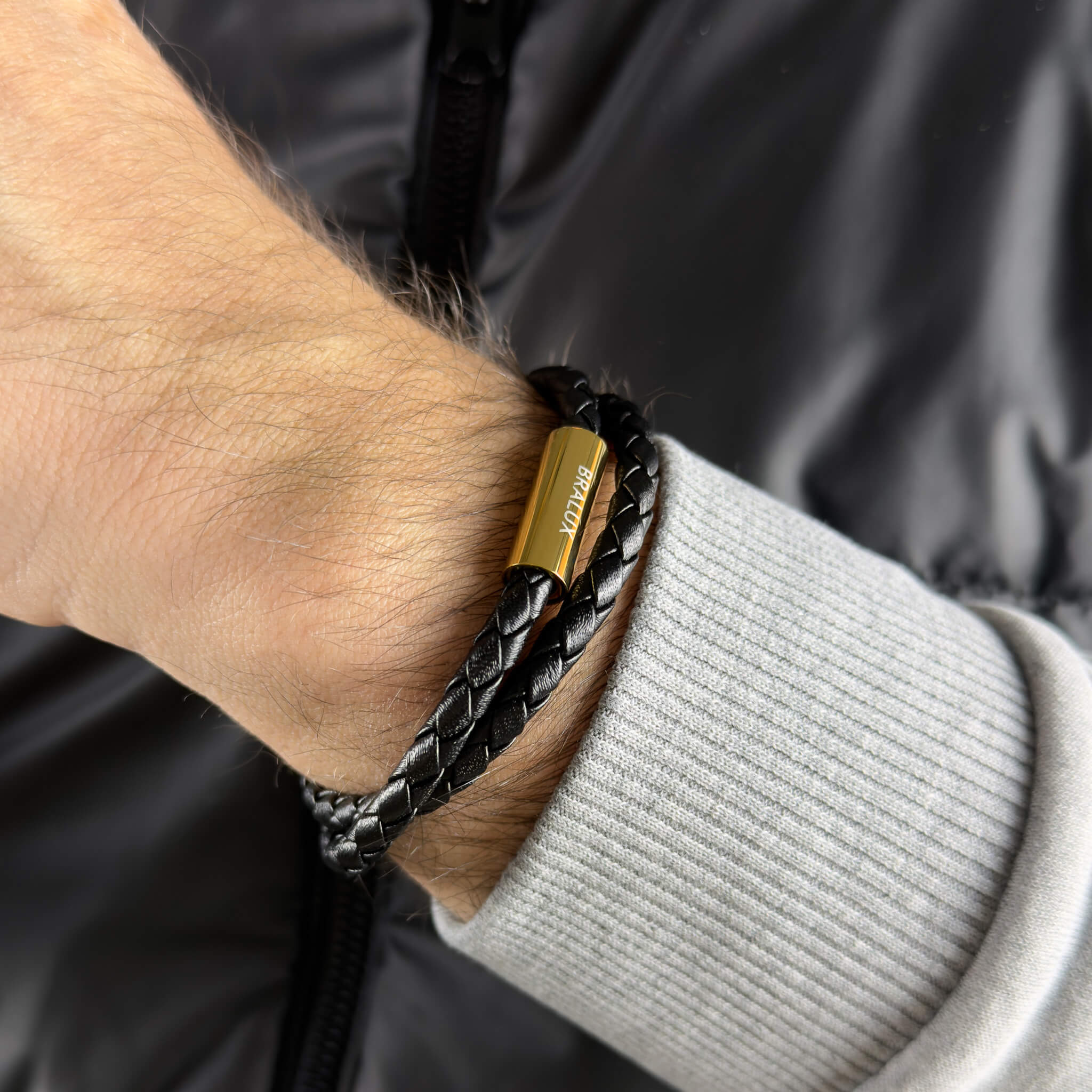 Duo Black Leather – Gold