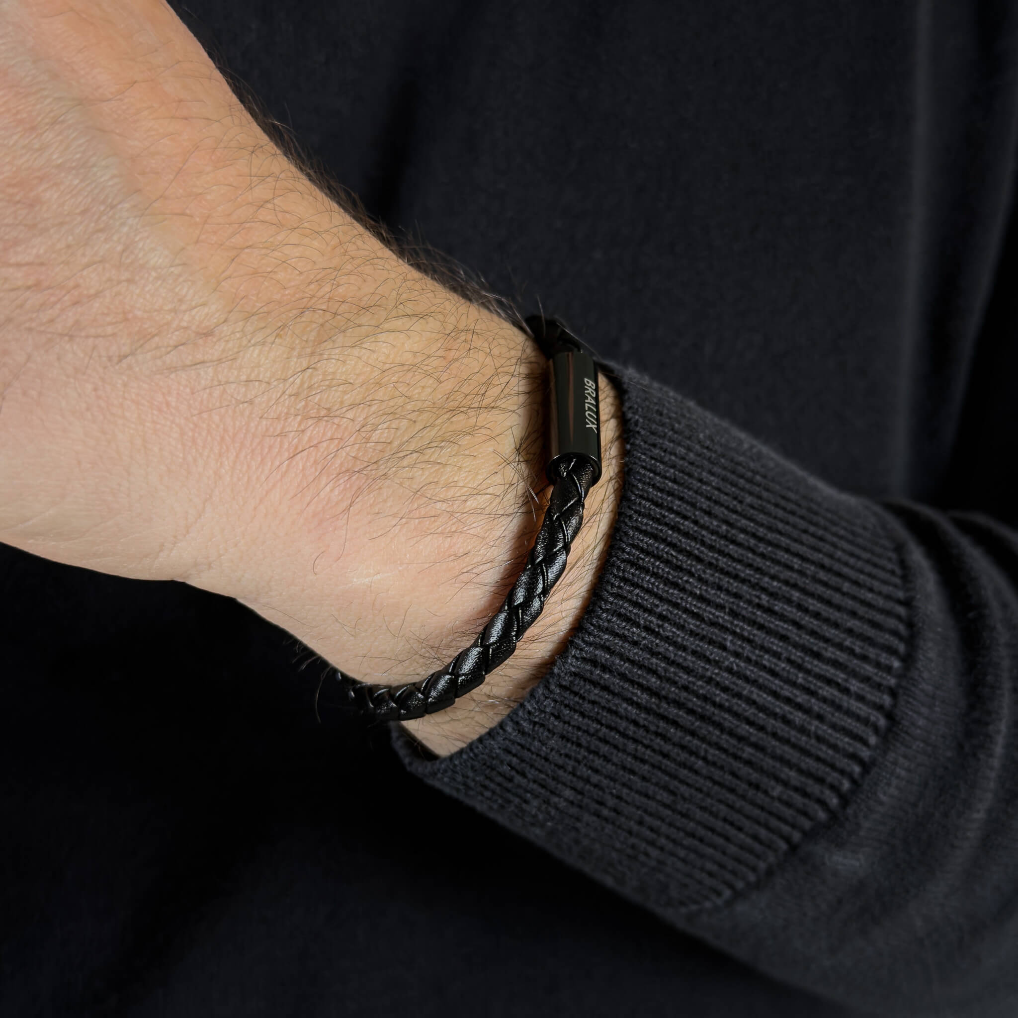 Full Black Leather – Black