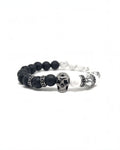 Bracelet en pierre volcanique et howlite en forme de crâne étoilé