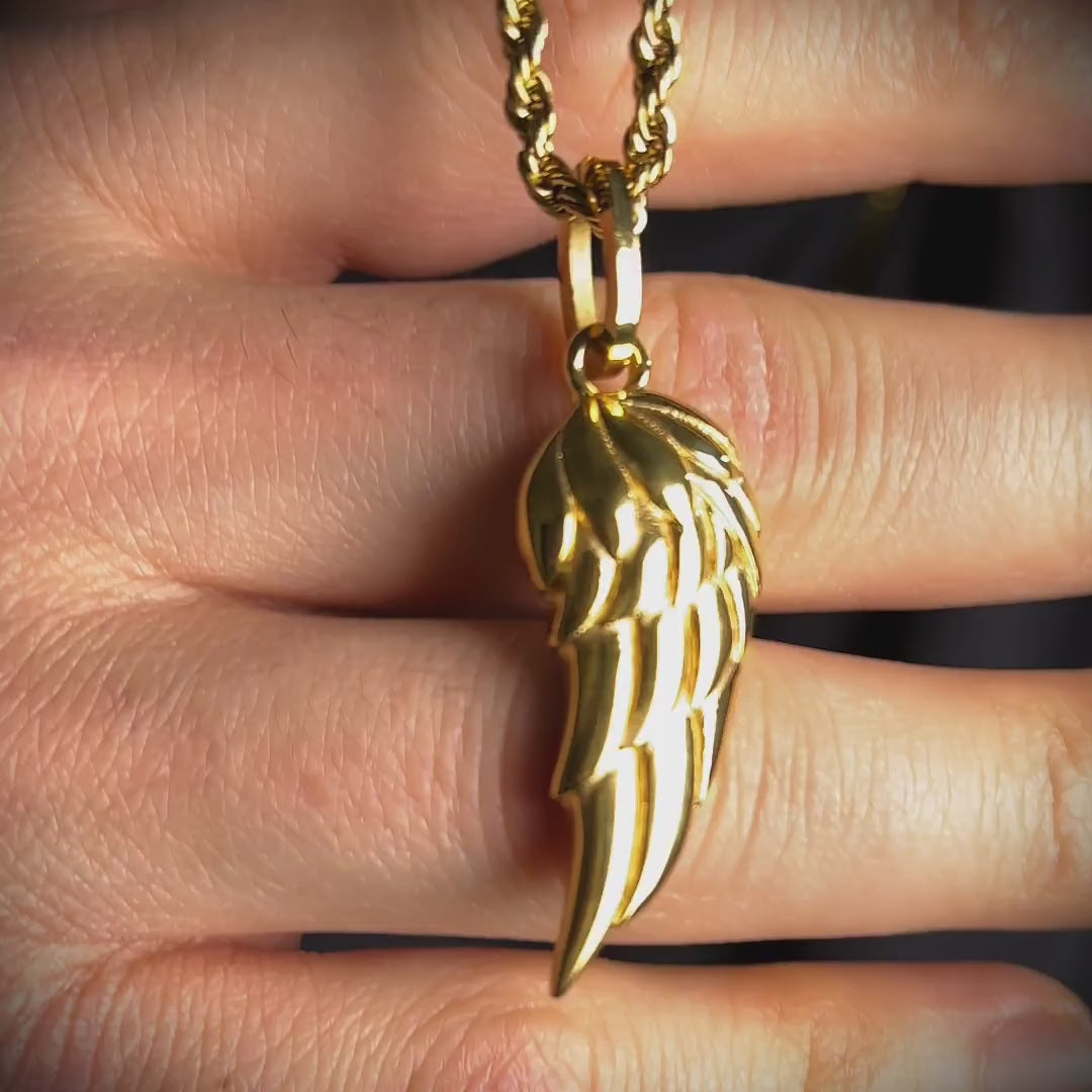 Wing Necklace – Gold