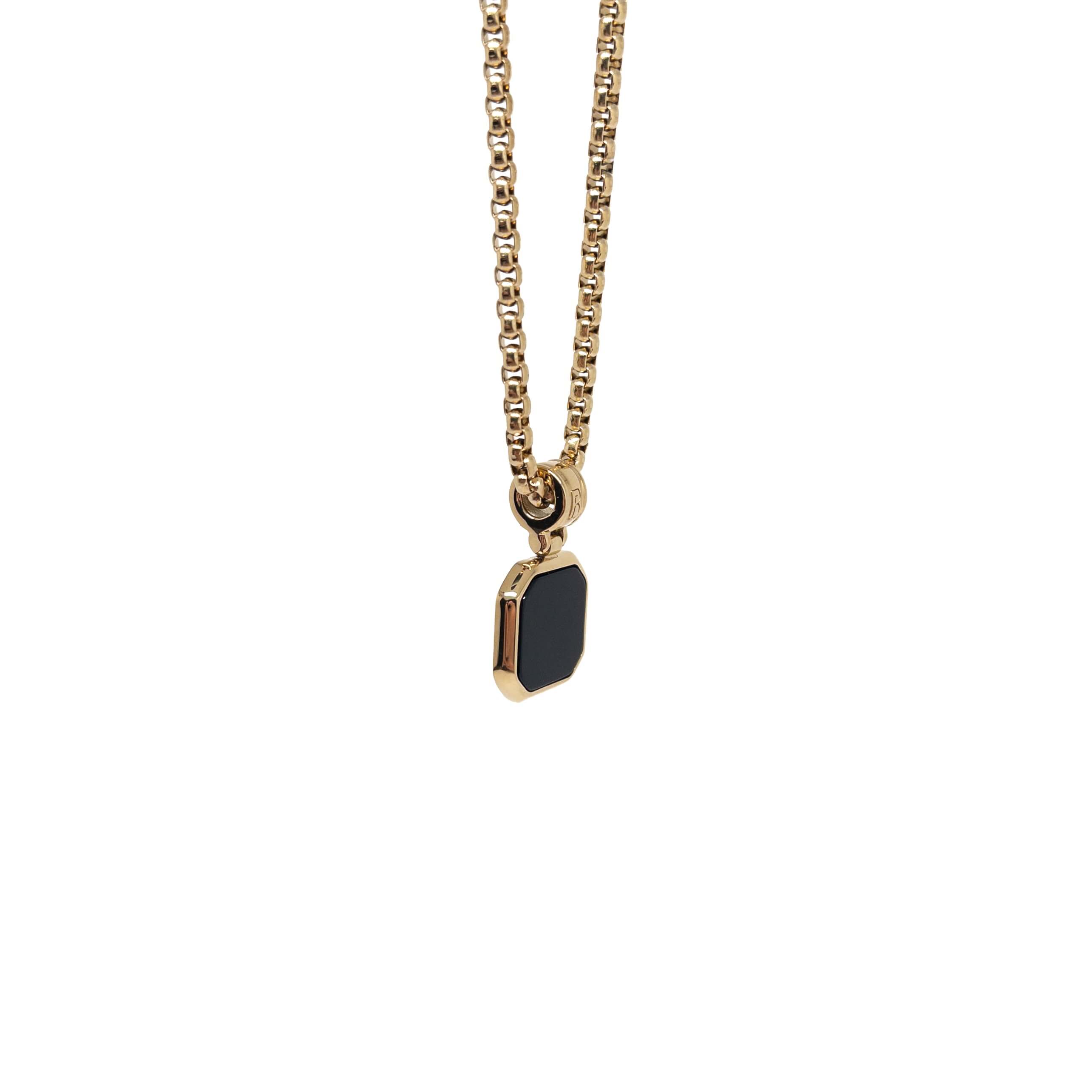 Gold hot sale onyx necklace